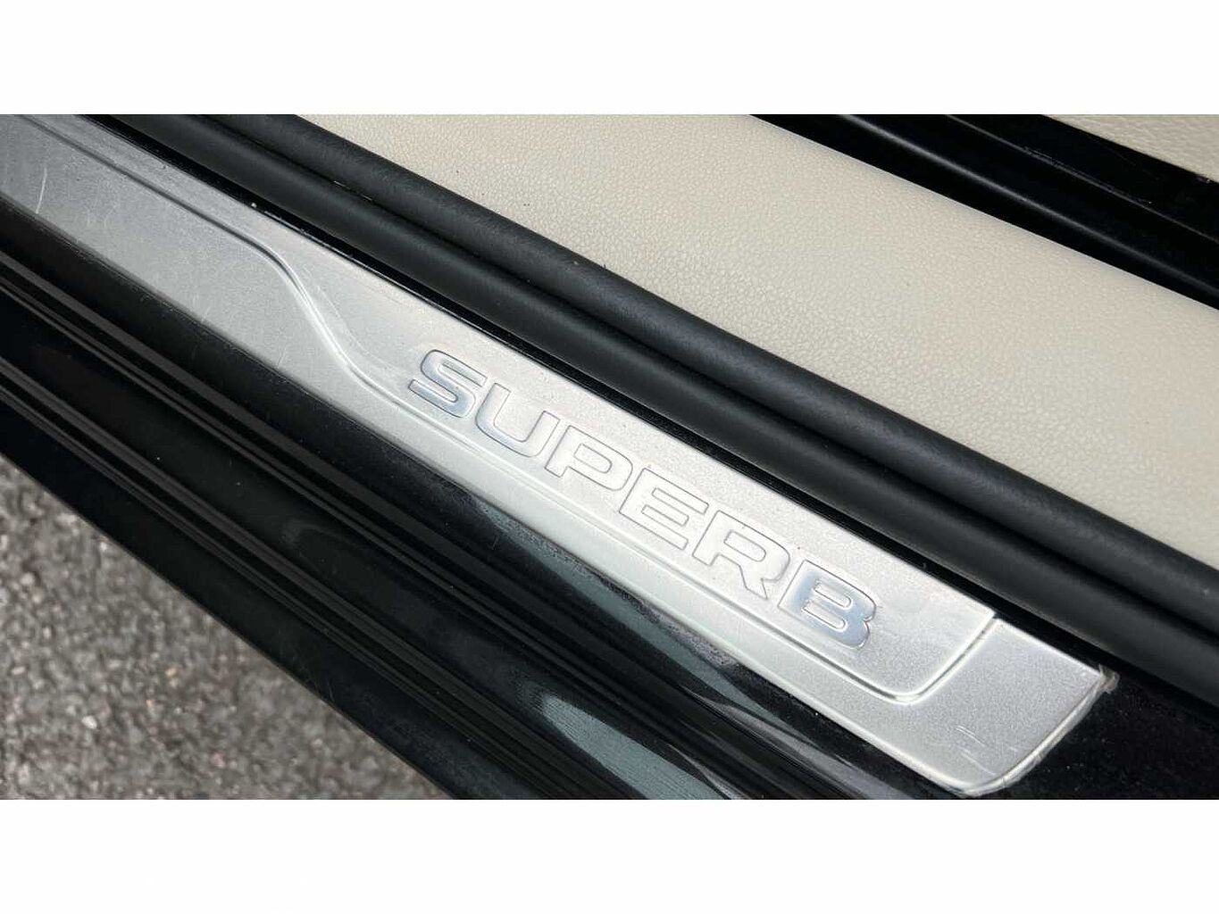 SKODA Superb 1.5 TSI (150ps) SE L ACT DSG 5Dr Hatchback