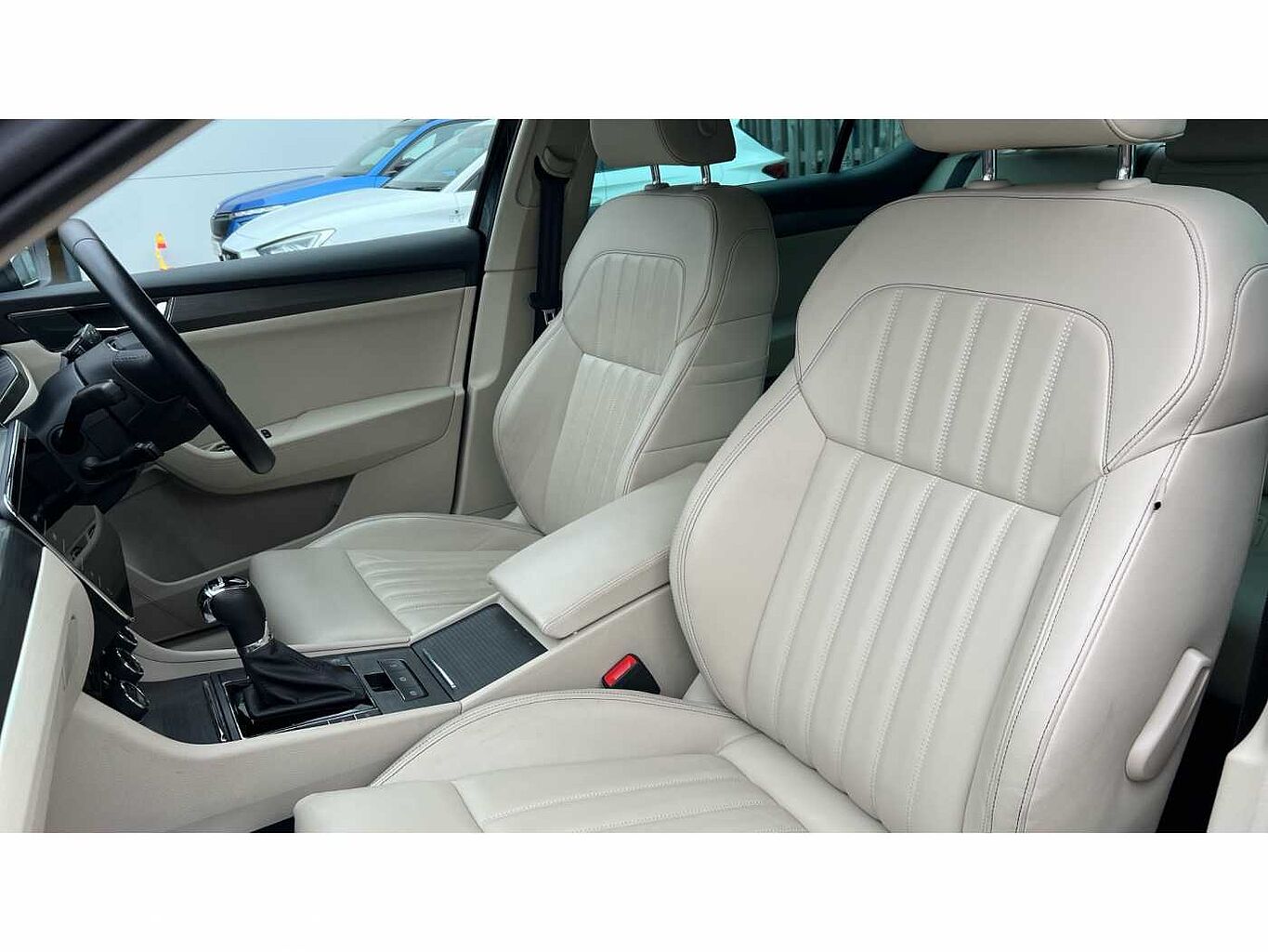 SKODA Superb 1.5 TSI (150ps) SE L ACT DSG 5Dr Hatchback