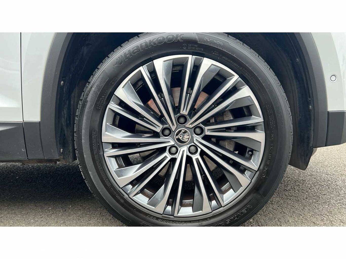 SKODA Kodiaq Kodiaq SE L Executive (7 seats) 2.0 TSI 190 PS 4x4 DSG