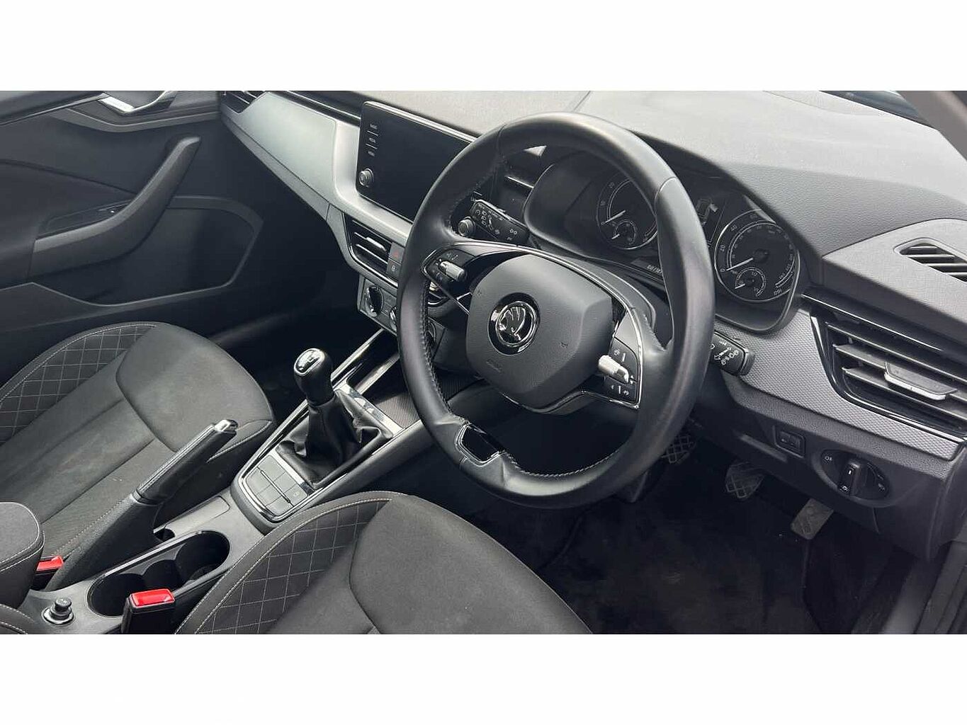 SKODA Kamiq 1.0 TSI (95ps) SE SUV