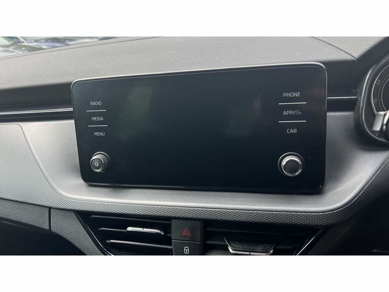 SKODA Kamiq 1.0 TSI (95ps) SE SUV