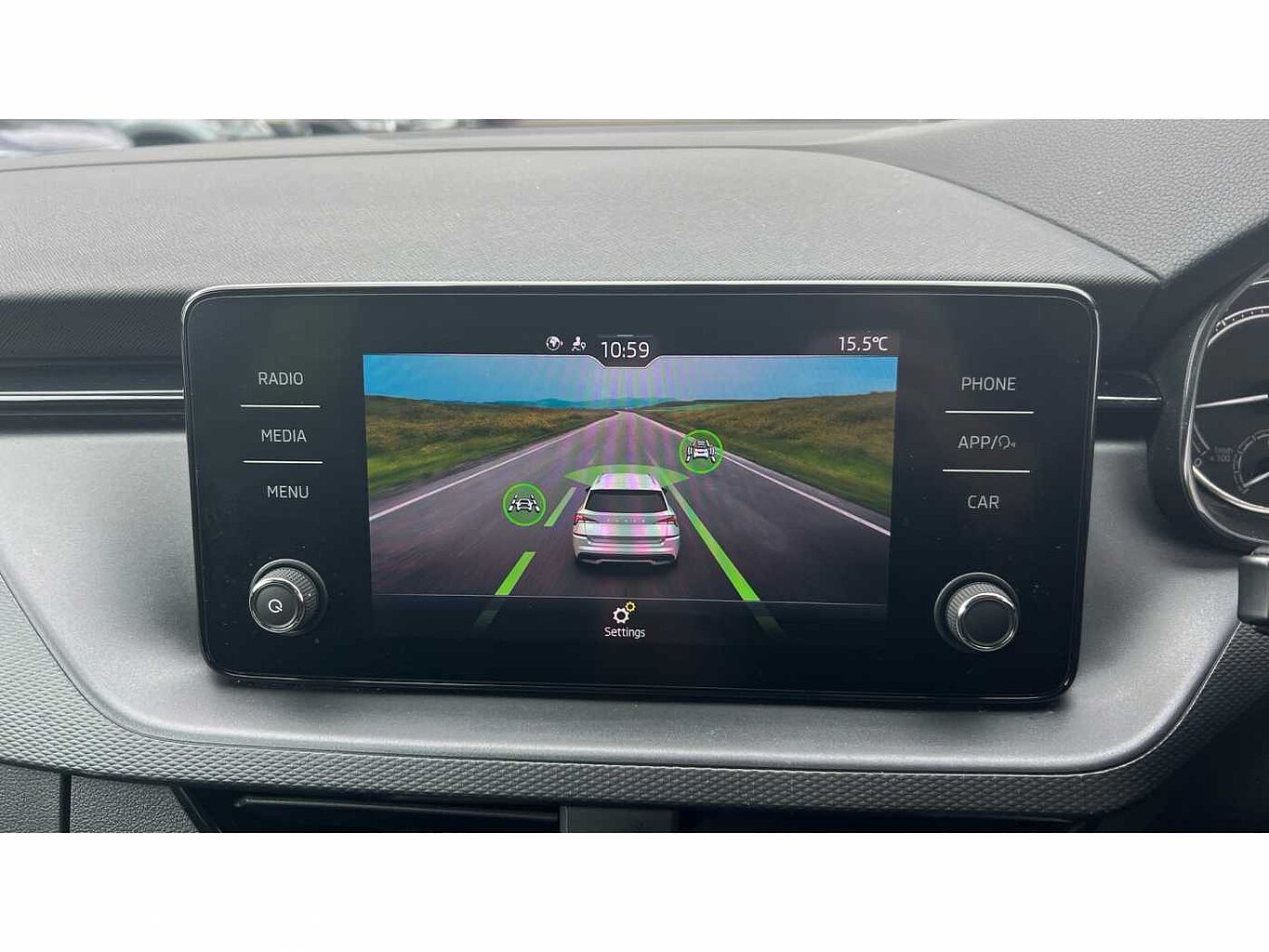 SKODA Kamiq 1.0 TSI (95ps) SE SUV