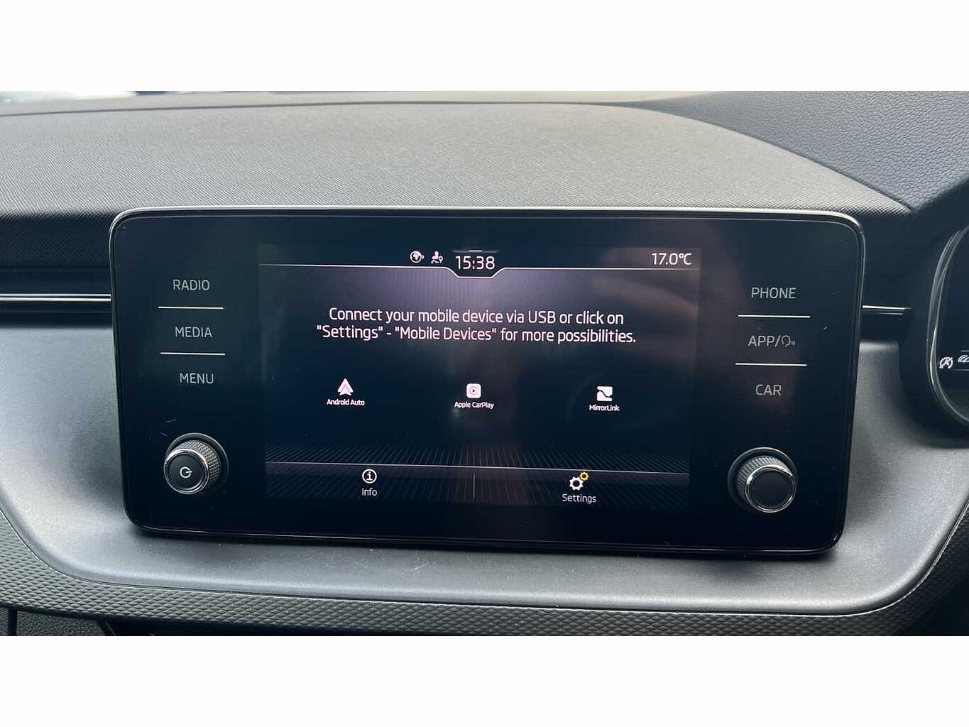 SKODA Kamiq 1.0 TSI (109ps) SE DSG SUV