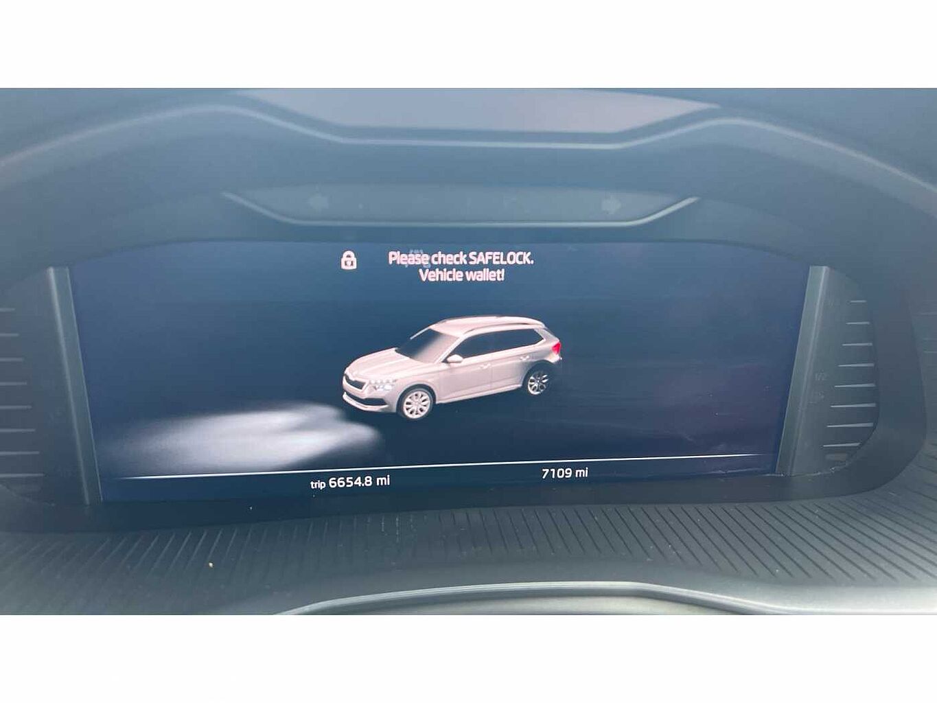 SKODA Kamiq 1.0 TSI (109ps) SE DSG SUV