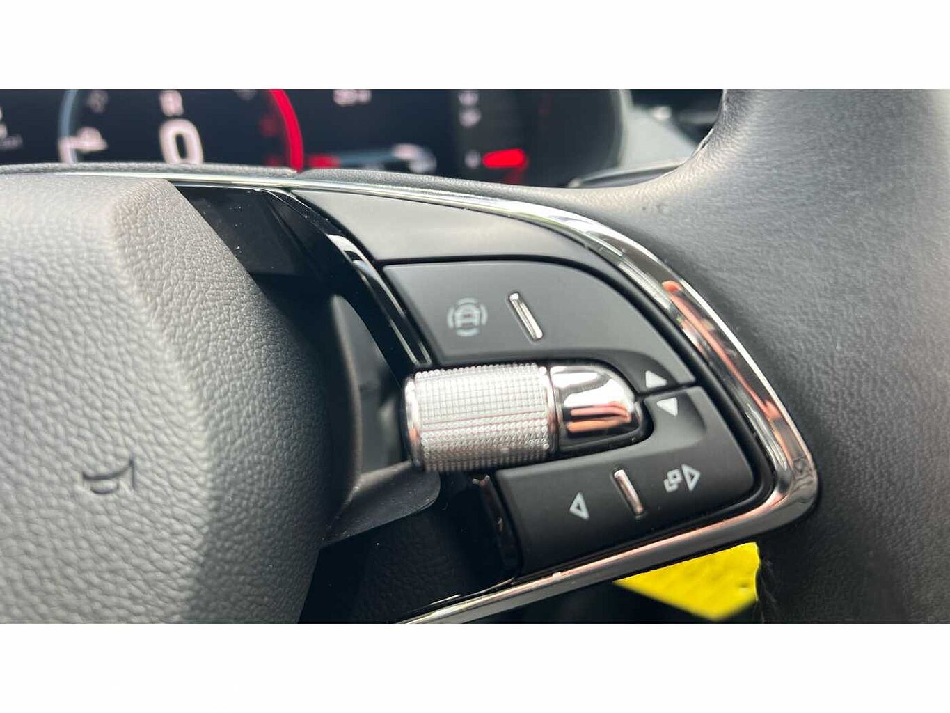 SKODA Kamiq 1.0 TSI (109ps) SE DSG SUV