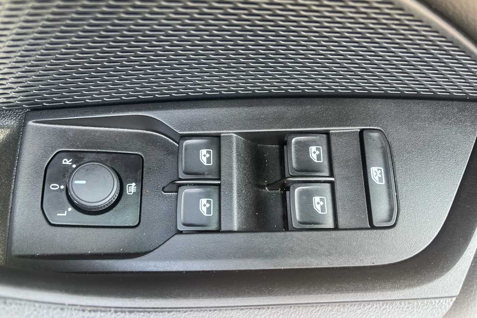 SKODA OCTAVIA 1.4 TSI iV SE Technology DSG 5dr