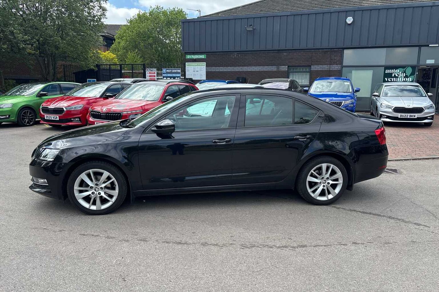 SKODA OCTAVIA 1.4 TSI SE L 5dr DSG