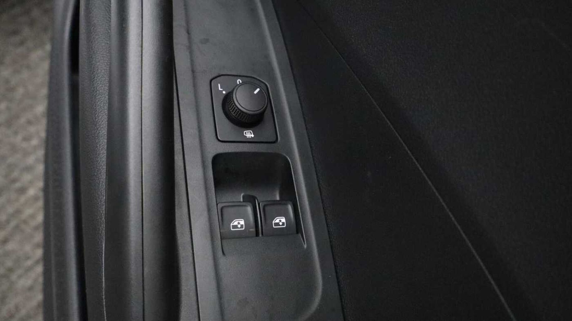 SKODA Fabia 1.0 TSI SE Comfort Hatchback 5dr Petrol Manual Euro 6 (s/s) (95 ps)