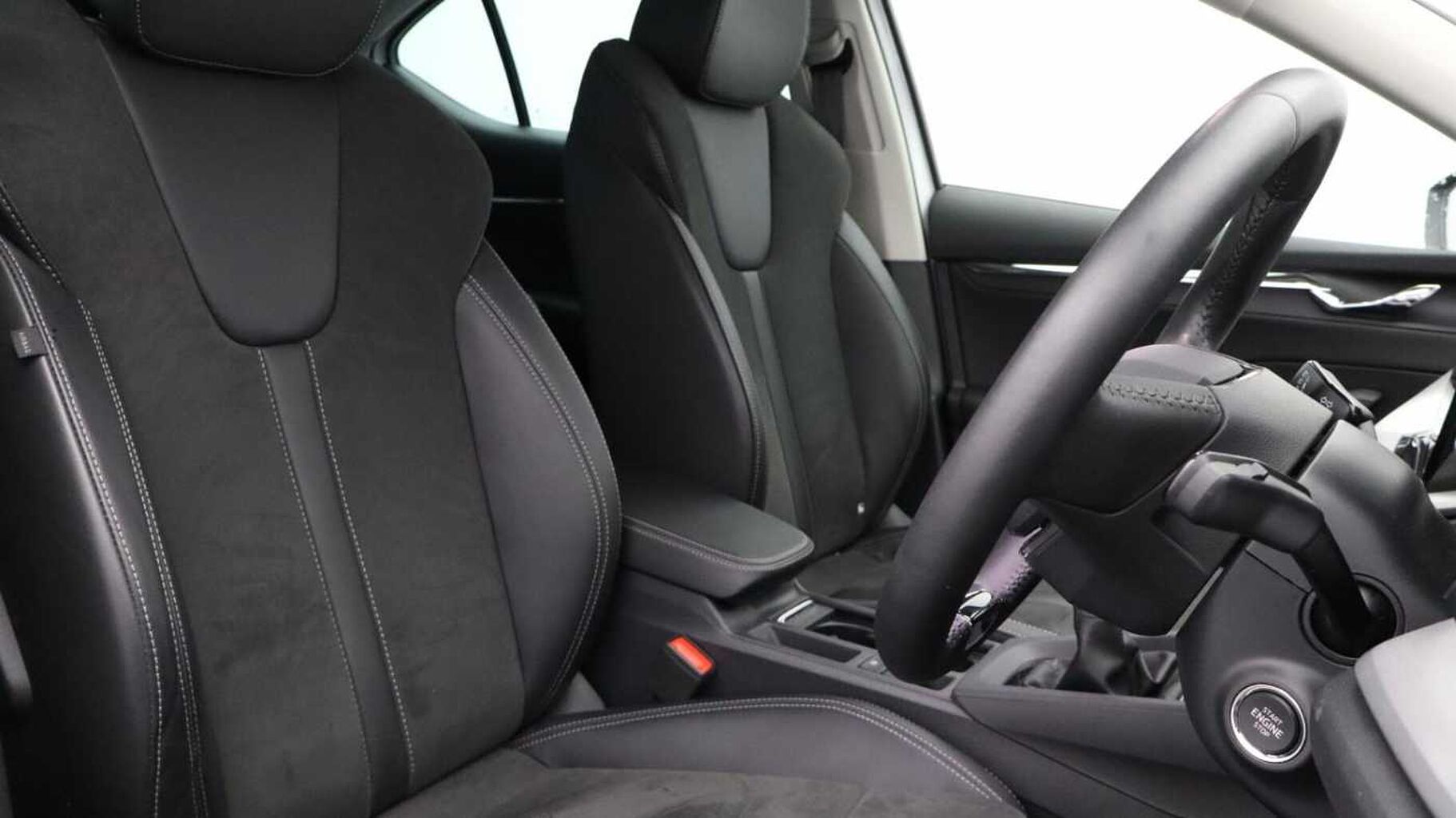 SKODA Octavia 1.5 TSI ACT SE L Hatchback 5dr Petrol Manual Euro 6 (s/s) (150 ps)