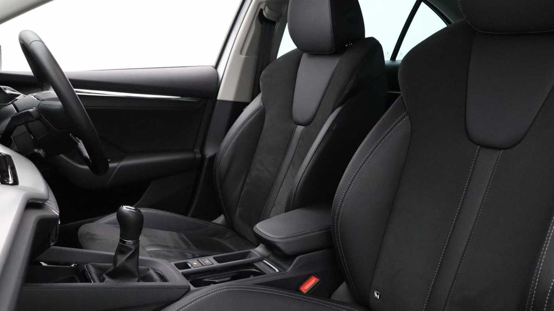 SKODA Octavia 1.5 TSI ACT SE L Hatchback 5dr Petrol Manual Euro 6 (s/s) (150 ps)