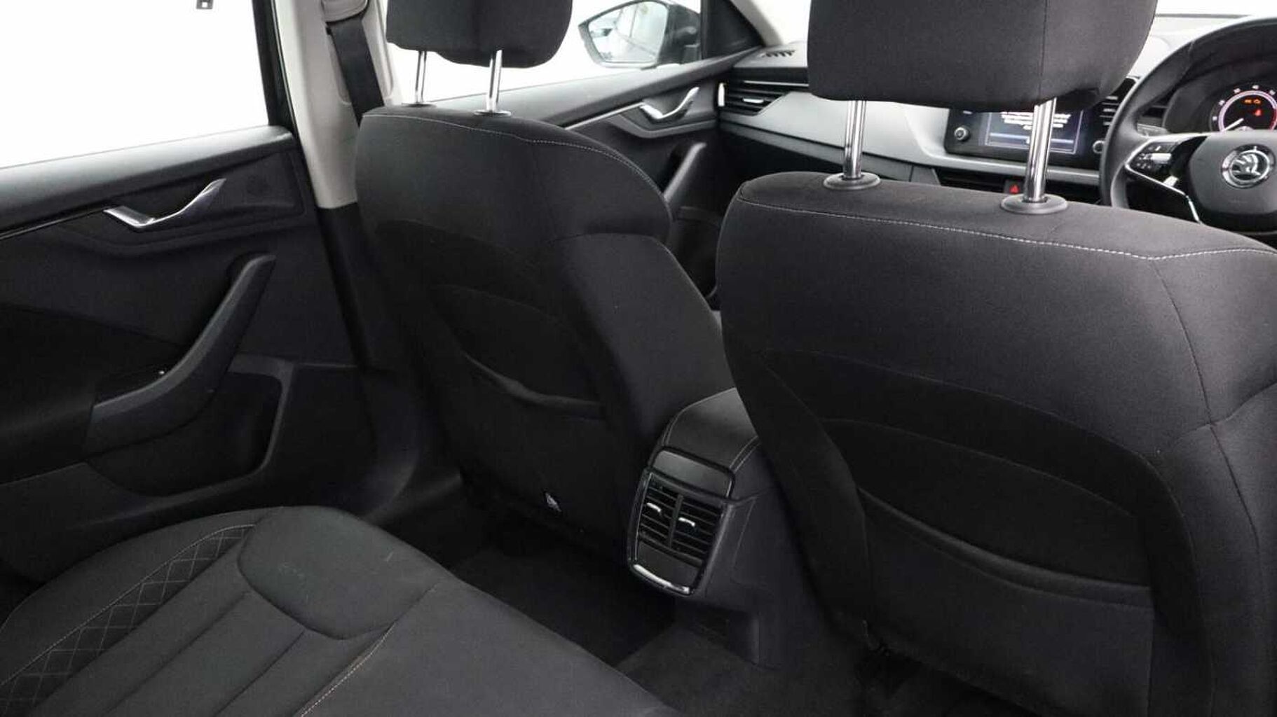 SKODA Kamiq 1.0 TSI SE SUV 5dr Petrol Manual Euro 6 (s/s) (110 ps)