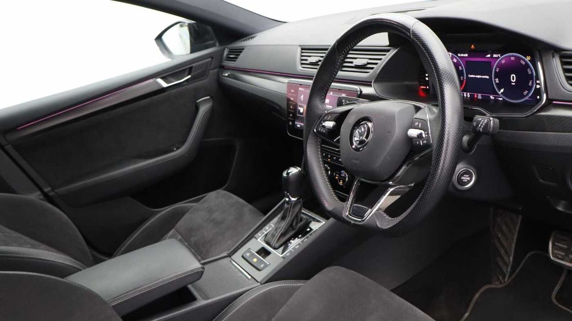 SKODA Superb 1.4 TSI iV 13kWh SportLine Plus Estate 5dr Petrol Plug-in Hybrid DSG Euro 6 (s/s