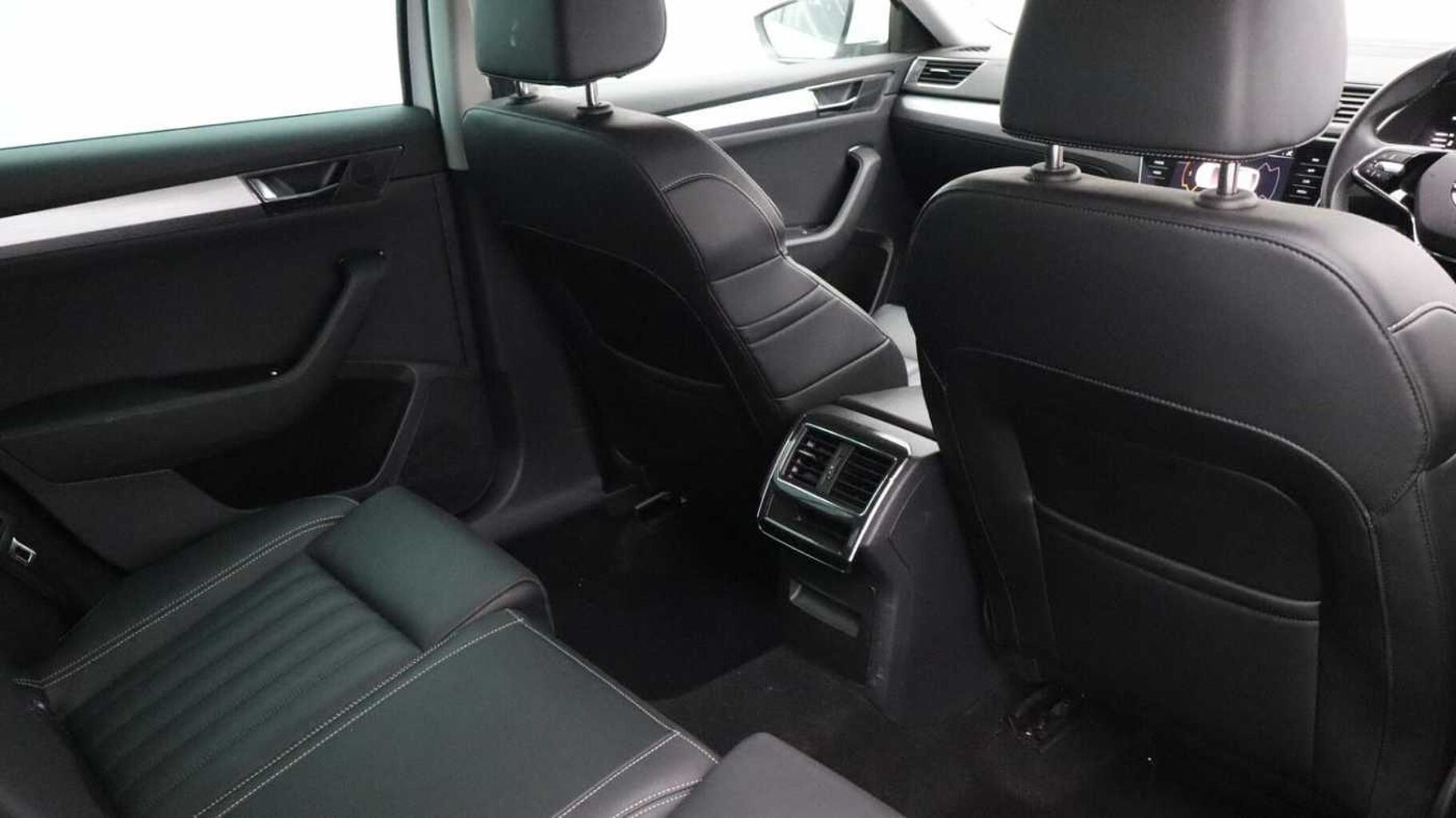 SKODA Superb 1.5 TSI ACT SE Technology Estate 5dr Petrol DSG Euro 6 (s/s) (150 ps)