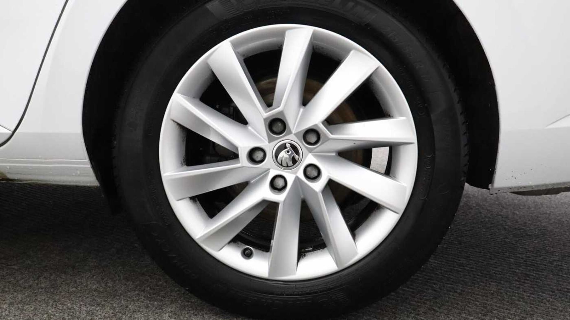 SKODA Superb 1.5 TSI ACT SE Technology Estate 5dr Petrol DSG Euro 6 (s/s) (150 ps)