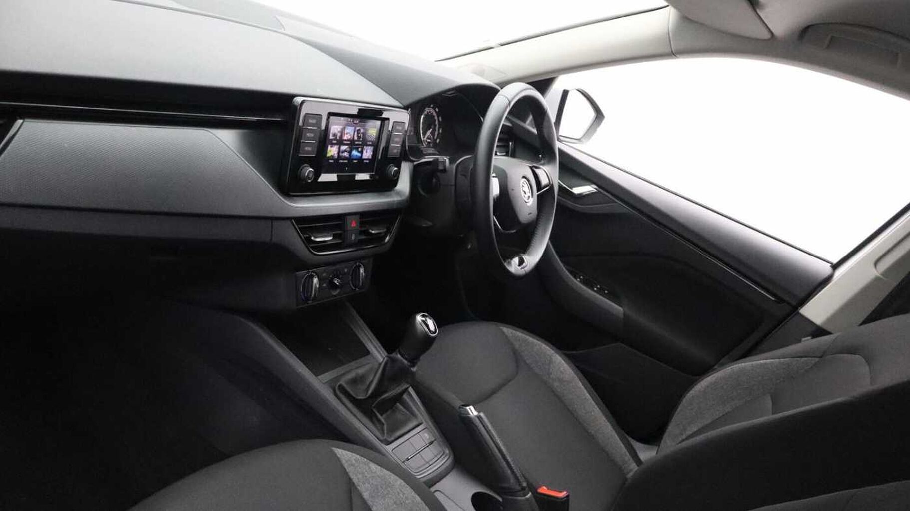 SKODA Kamiq 1.0 TSI S SUV 5dr Petrol Manual Euro 6 (s/s) (95 ps)