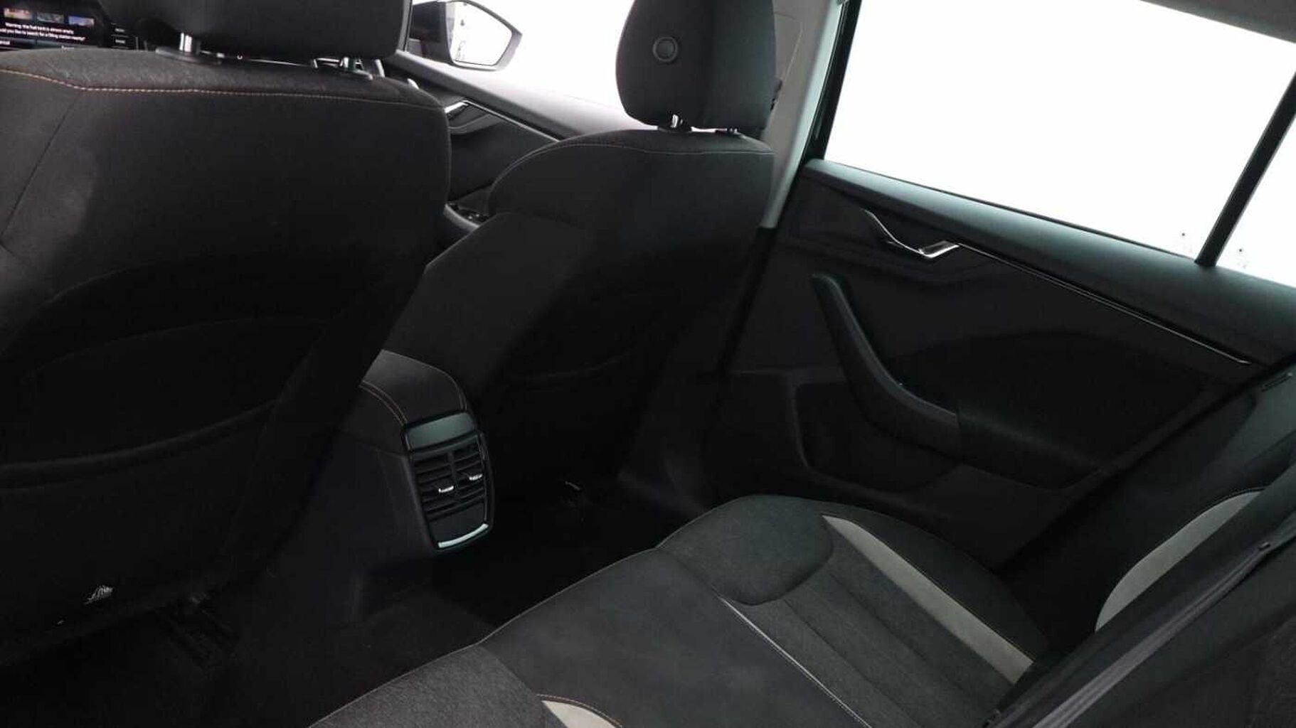 SKODA Kamiq 1.5 TSI ACT SE L SUV 5dr Petrol Manual Euro 6 (s/s) (150 ps)