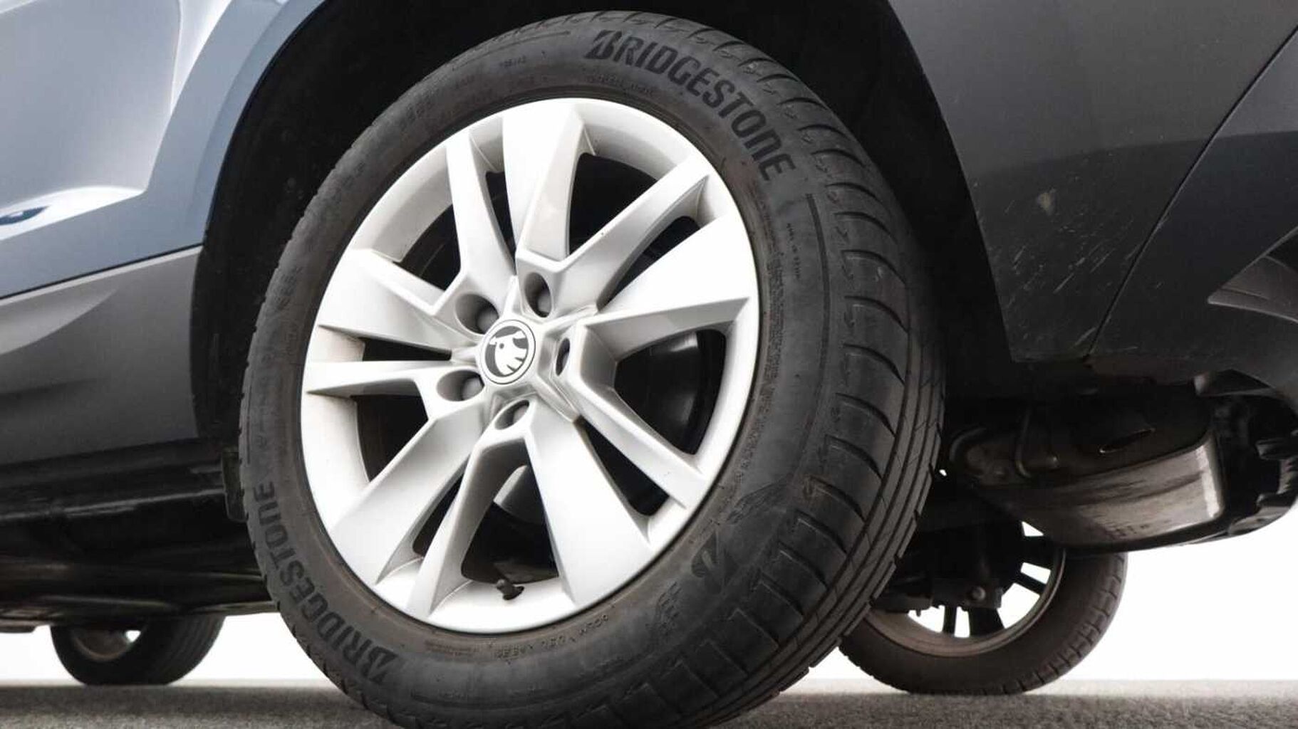 SKODA Karoq 1.0 TSI SE Technology SUV 5dr Petrol Manual Euro 6 (s/s) (110 ps)