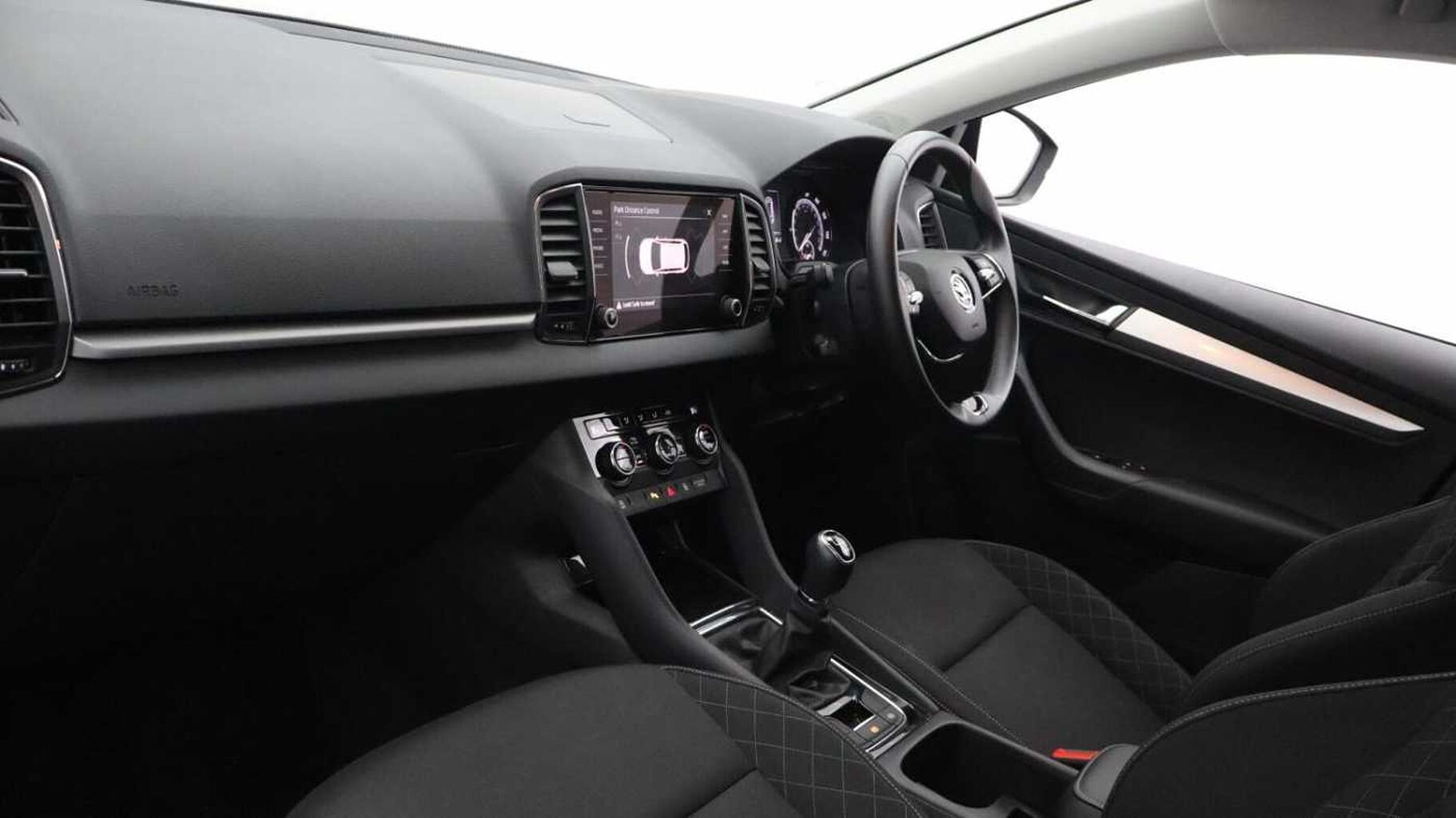 SKODA Karoq 1.0 TSI SE Technology SUV 5dr Petrol Manual Euro 6 (s/s) (110 ps)