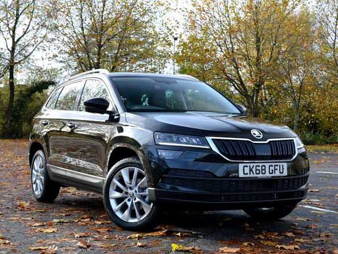 Skoda karoq black