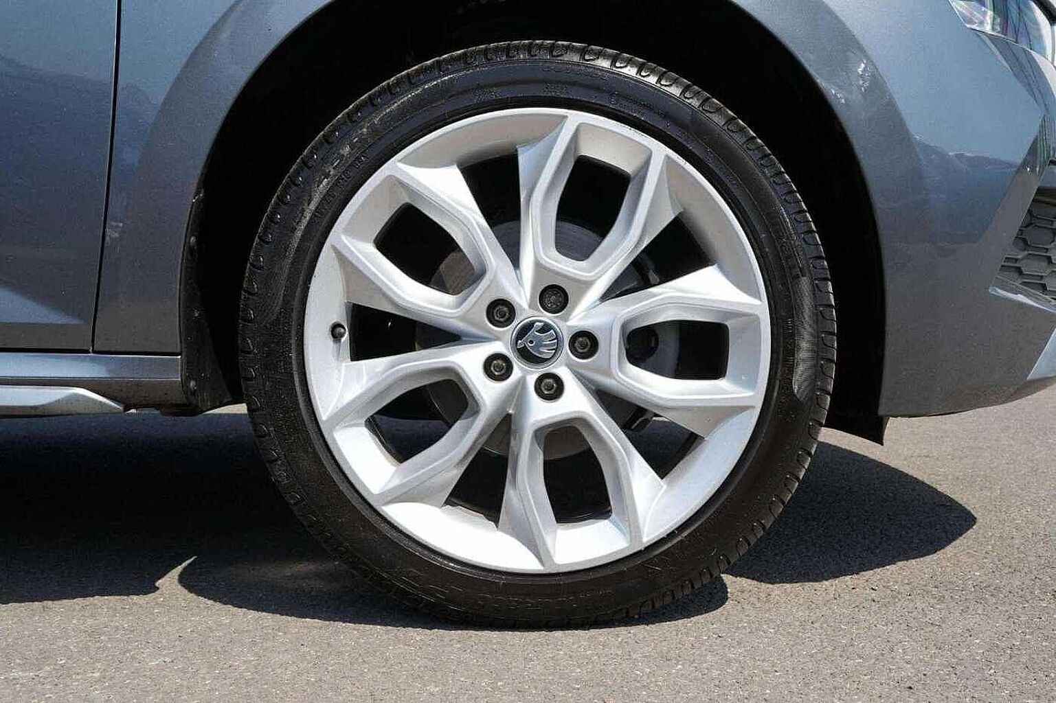 SKODA Kamiq 1.0 TSI (109ps) SE L SUV
