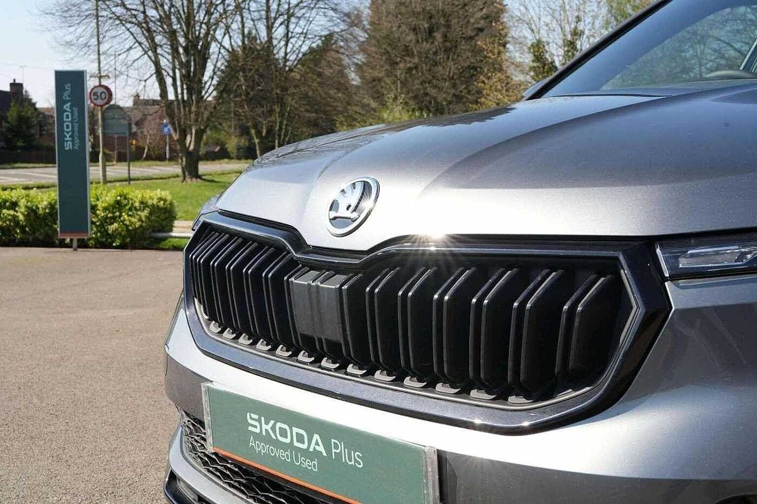 SKODA Kamiq Hatchback 1.5 TSI Monte Carlo 5dr