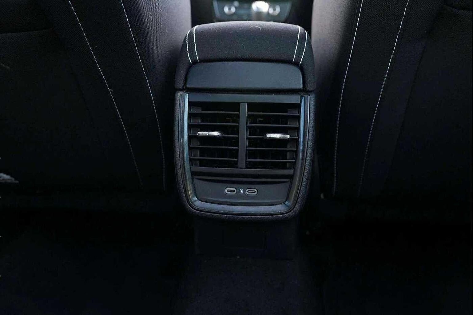 SKODA Kamiq Hatchback 1.5 TSI Monte Carlo 5dr