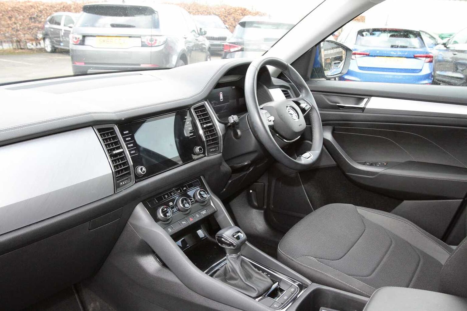 SKODA Kodiaq 1.5 TSI SE Drive (7 seats) 150PS