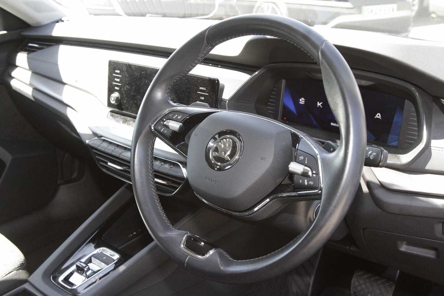 SKODA Octavia Hatchback 1.0 TSI e-TEC SE First Ed DSG