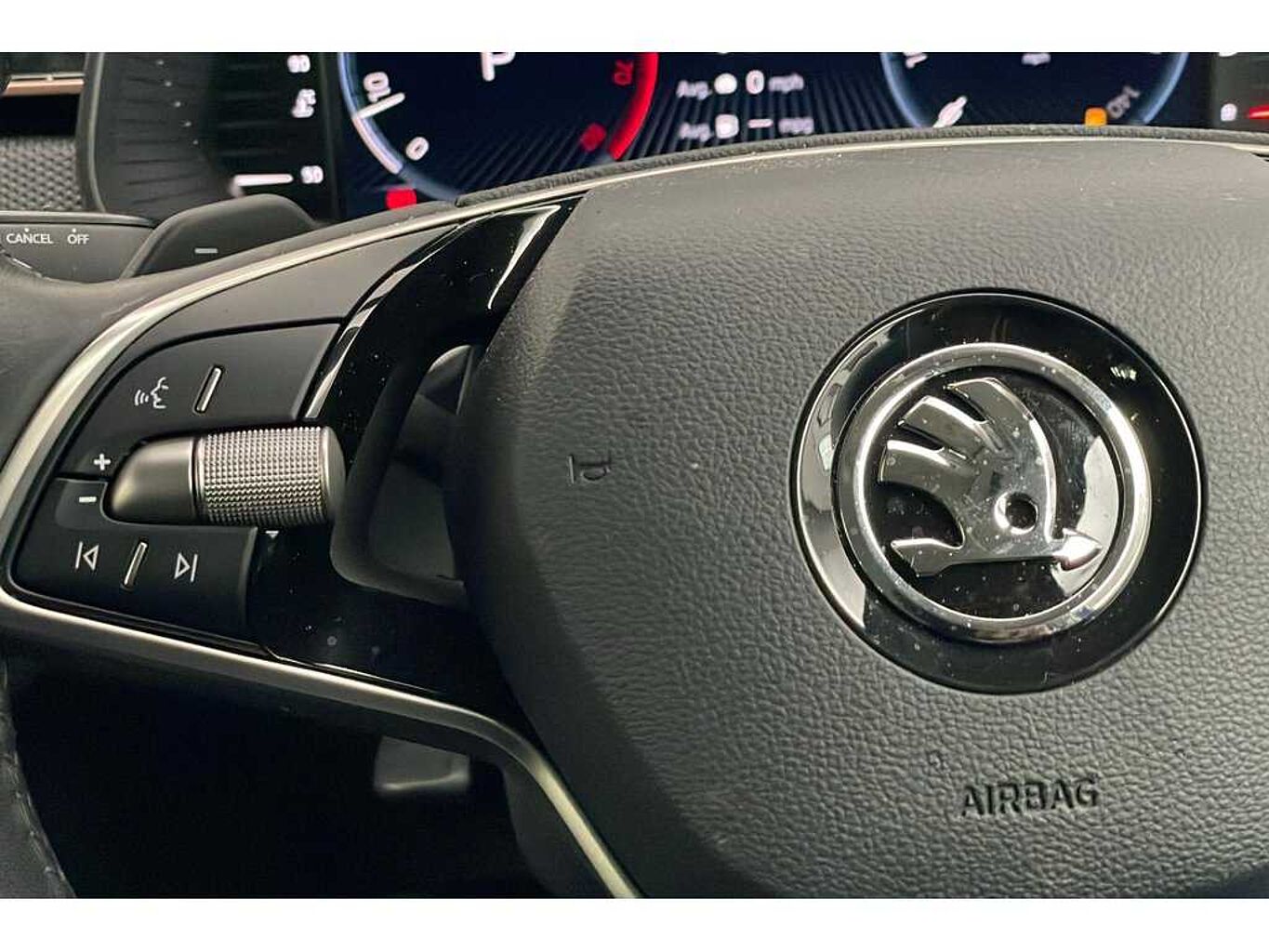 SKODA Kamiq SE L 1.0 TSI 116 PS DSG