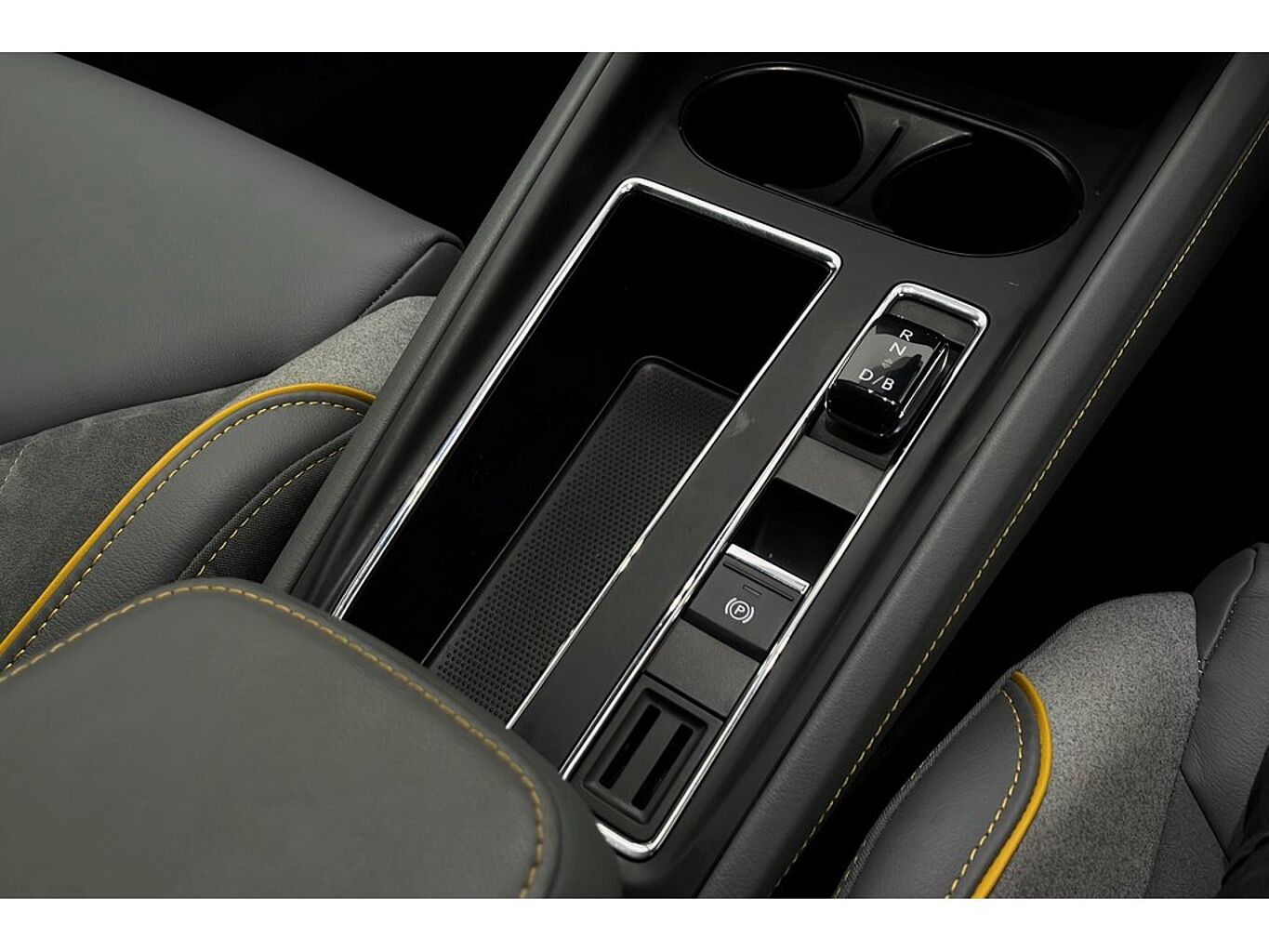 SKODA Enyaq iV 60 Lounge 62 kWh 179 PS Single speed