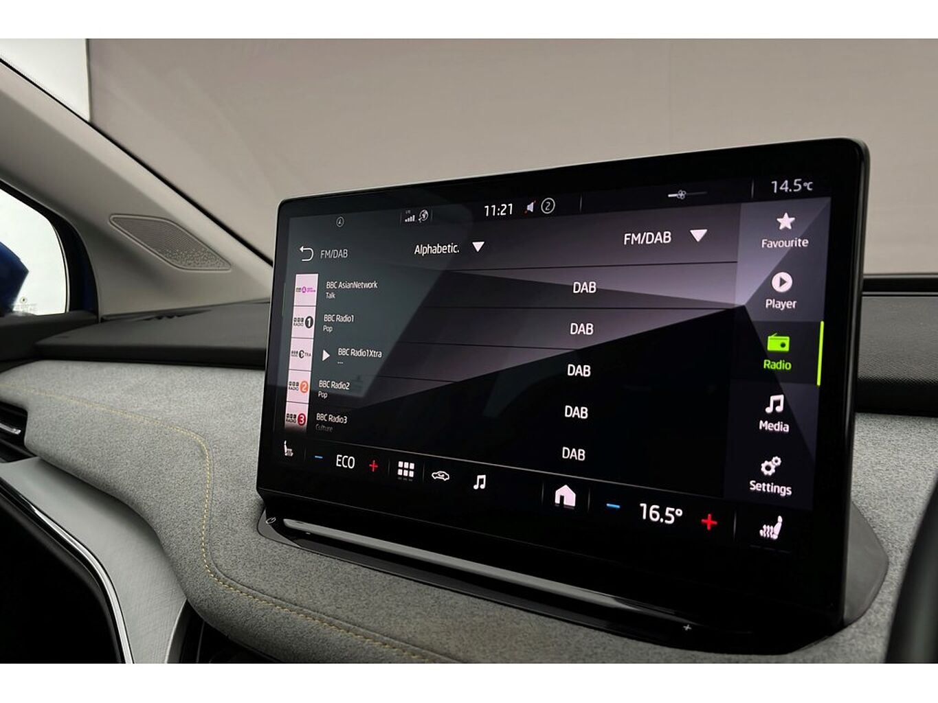 SKODA Enyaq iV 60 Lounge 62 kWh 179 PS Single speed