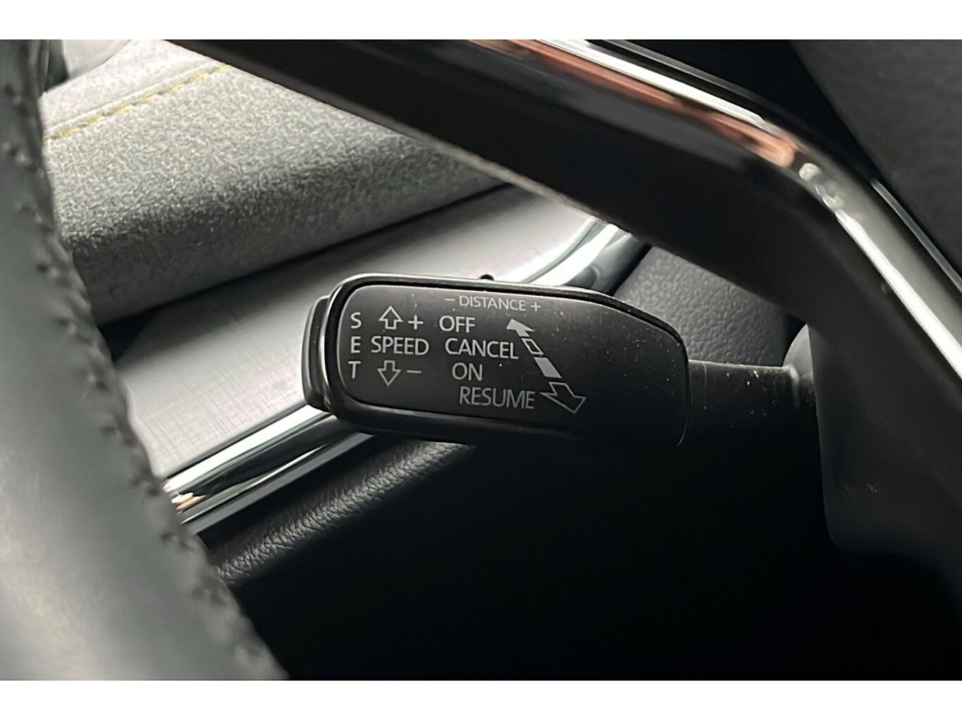 SKODA Enyaq iV 60 Lounge 62 kWh 179 PS Single speed