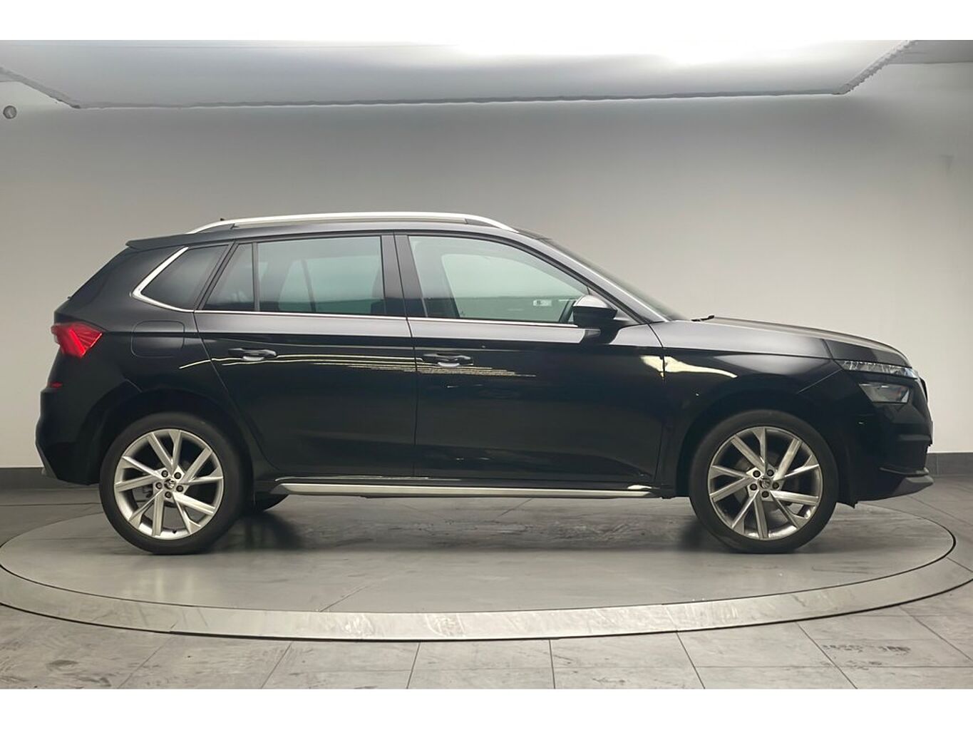 SKODA Kamiq SE L Executive 1.0 TSI 110 PS DSG