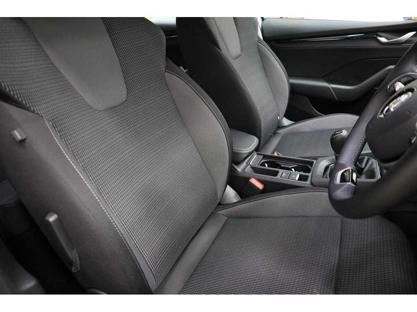 SKODA Octavia Estate SE Technology 1.5 TSI 116 PS 6G Man