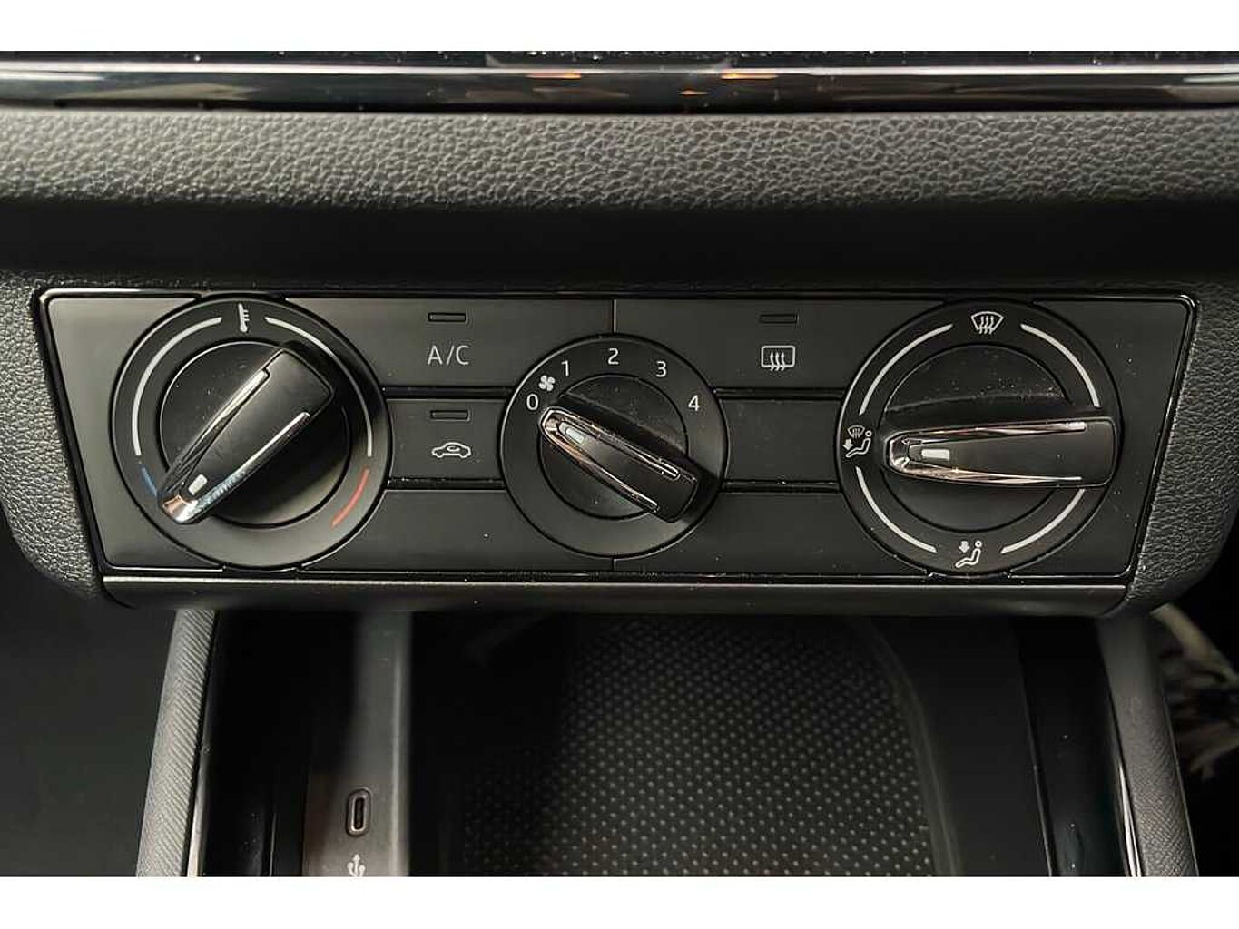 SKODA Kamiq SE 1.0 TSI 110 PS 6G Man
