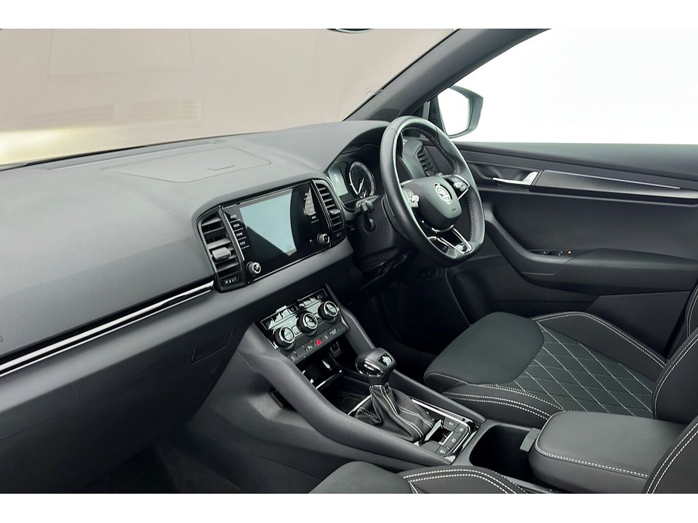 SKODA Karoq Sportline 1.5 TSI 150 PS DSG