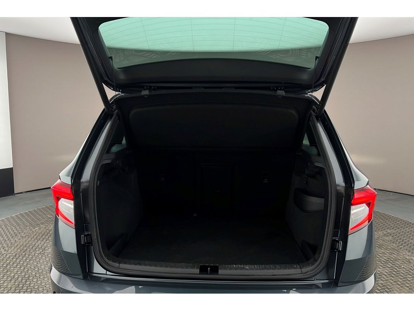 SKODA Karoq Sportline 1.5 TSI 150 PS DSG