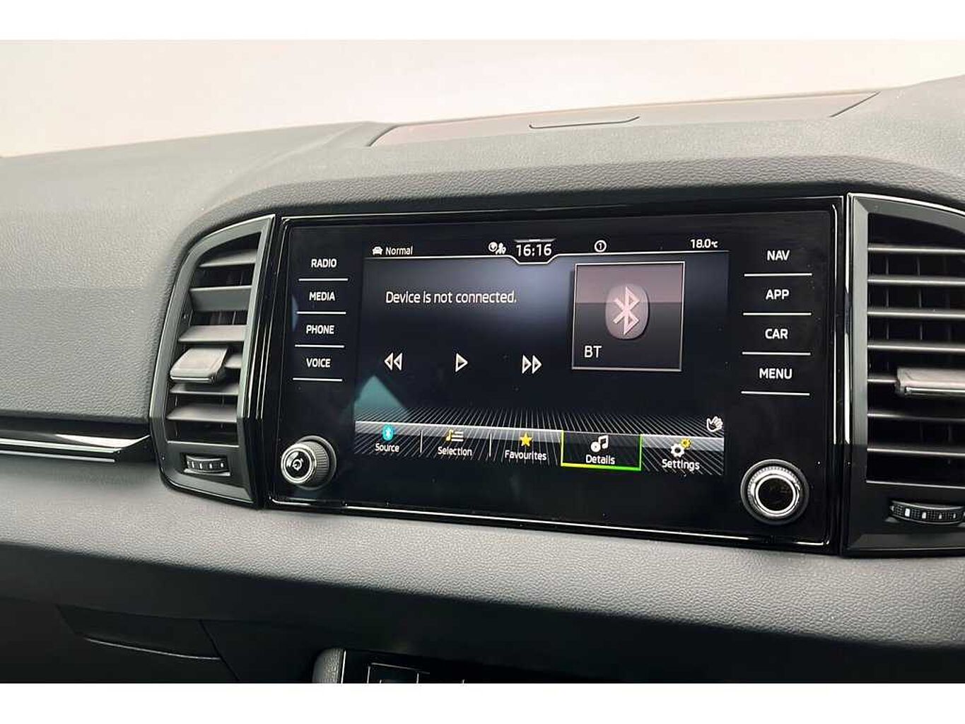 SKODA Karoq Sportline 1.5 TSI 150 PS DSG