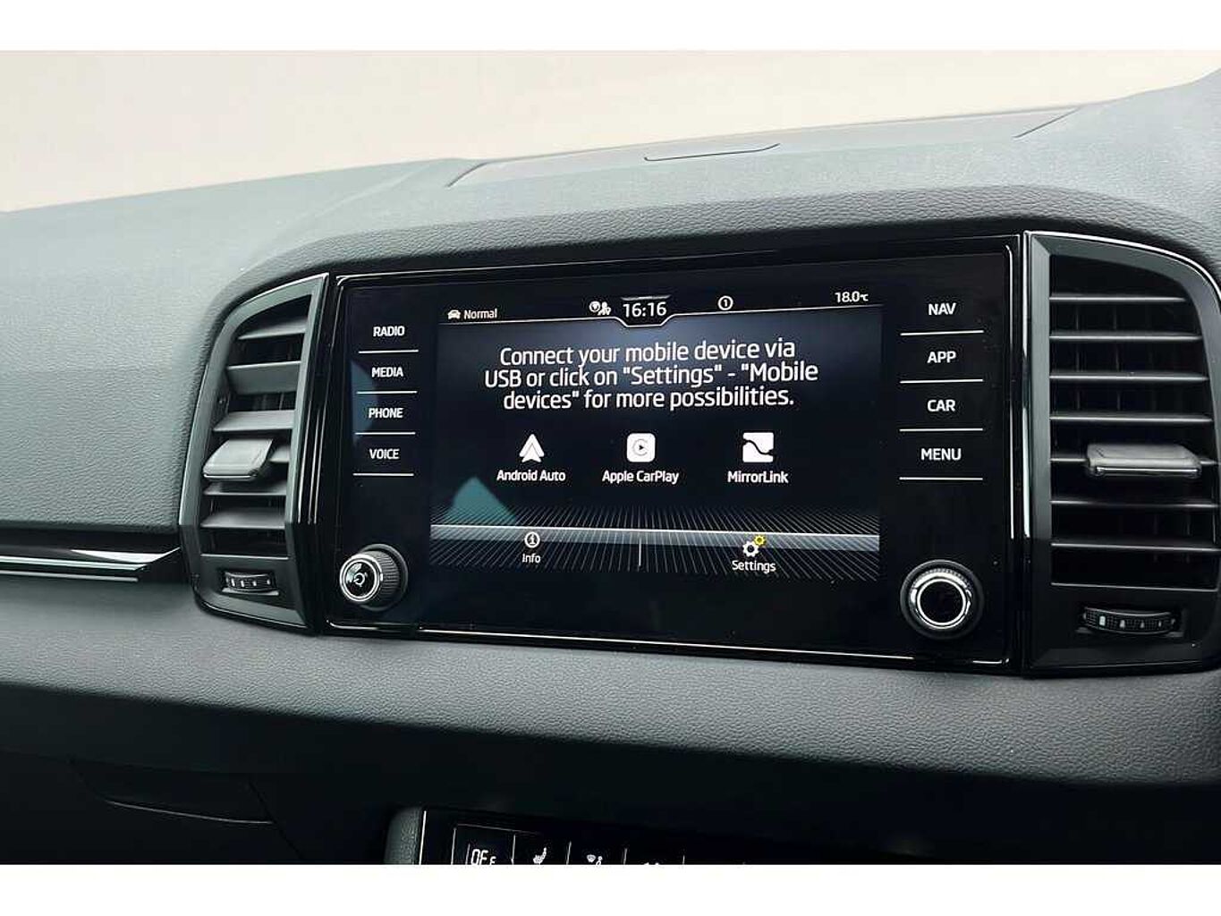 SKODA Karoq Sportline 1.5 TSI 150 PS DSG