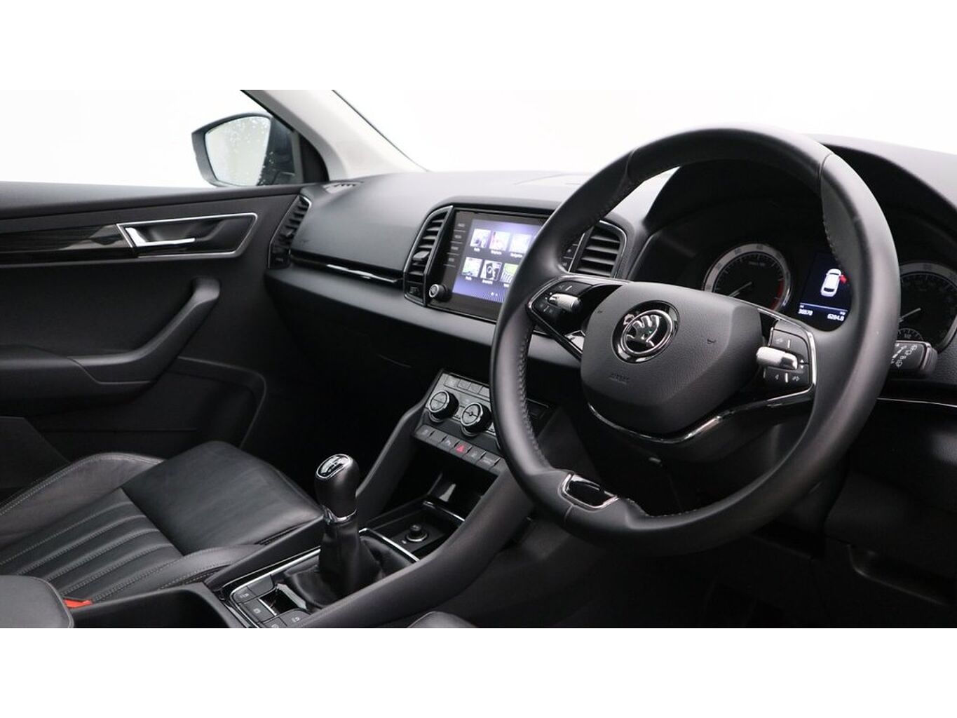 SKODA Karoq SE L 1.0 TSI 110 PS 6G Man
