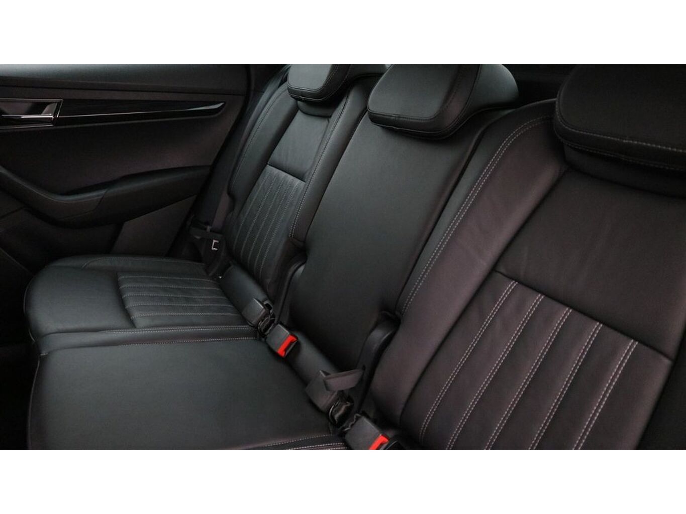 SKODA Karoq SE L 1.0 TSI 110 PS 6G Man