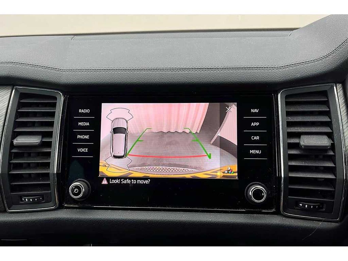 SKODA Kodiaq 1.5 TSI (150ps) SE L (7 seats) ACT DSG SUV