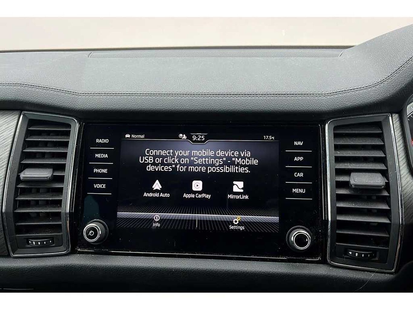 SKODA Kodiaq 1.5 TSI (150ps) SE L (7 seats) ACT DSG SUV