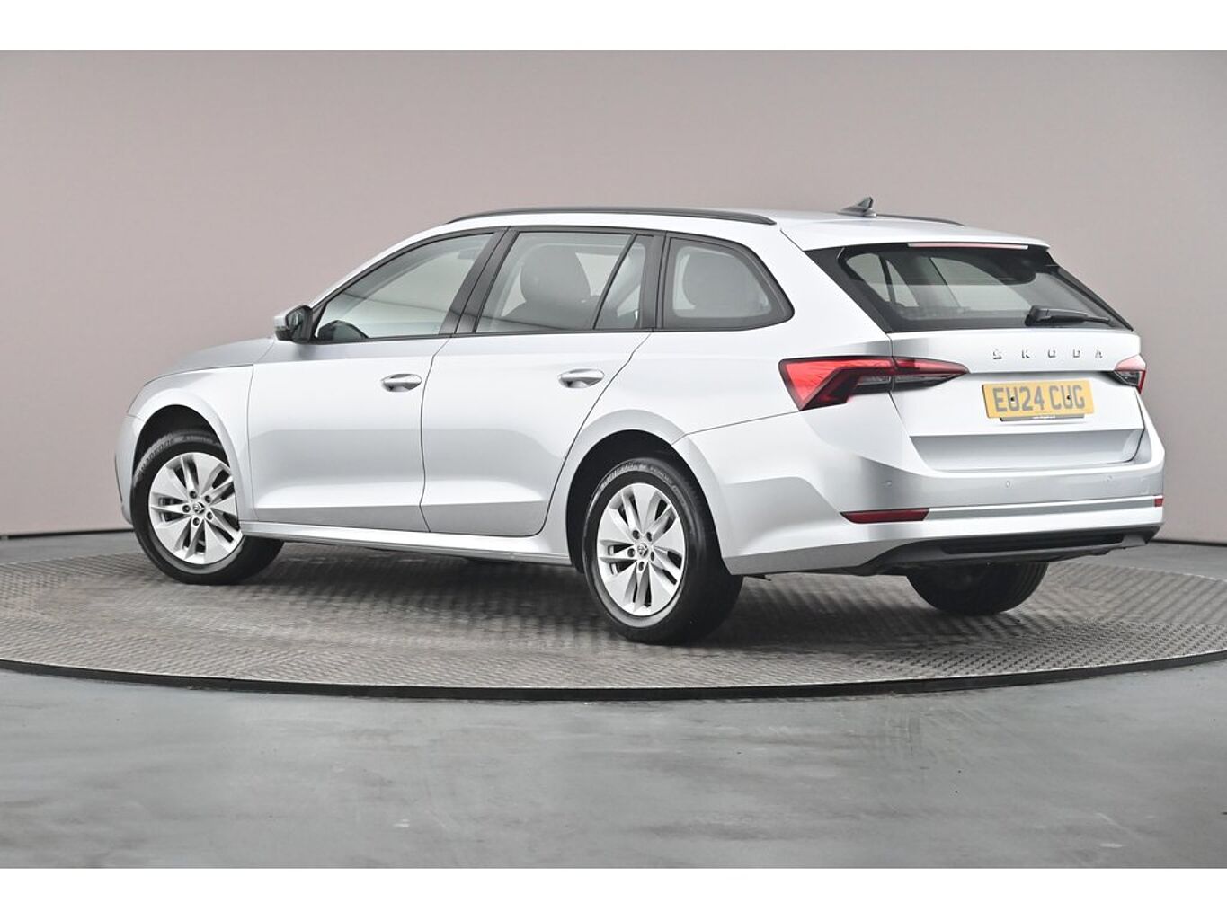 SKODA Octavia Estate SE 1.5 TSI 150 PS 6G Man