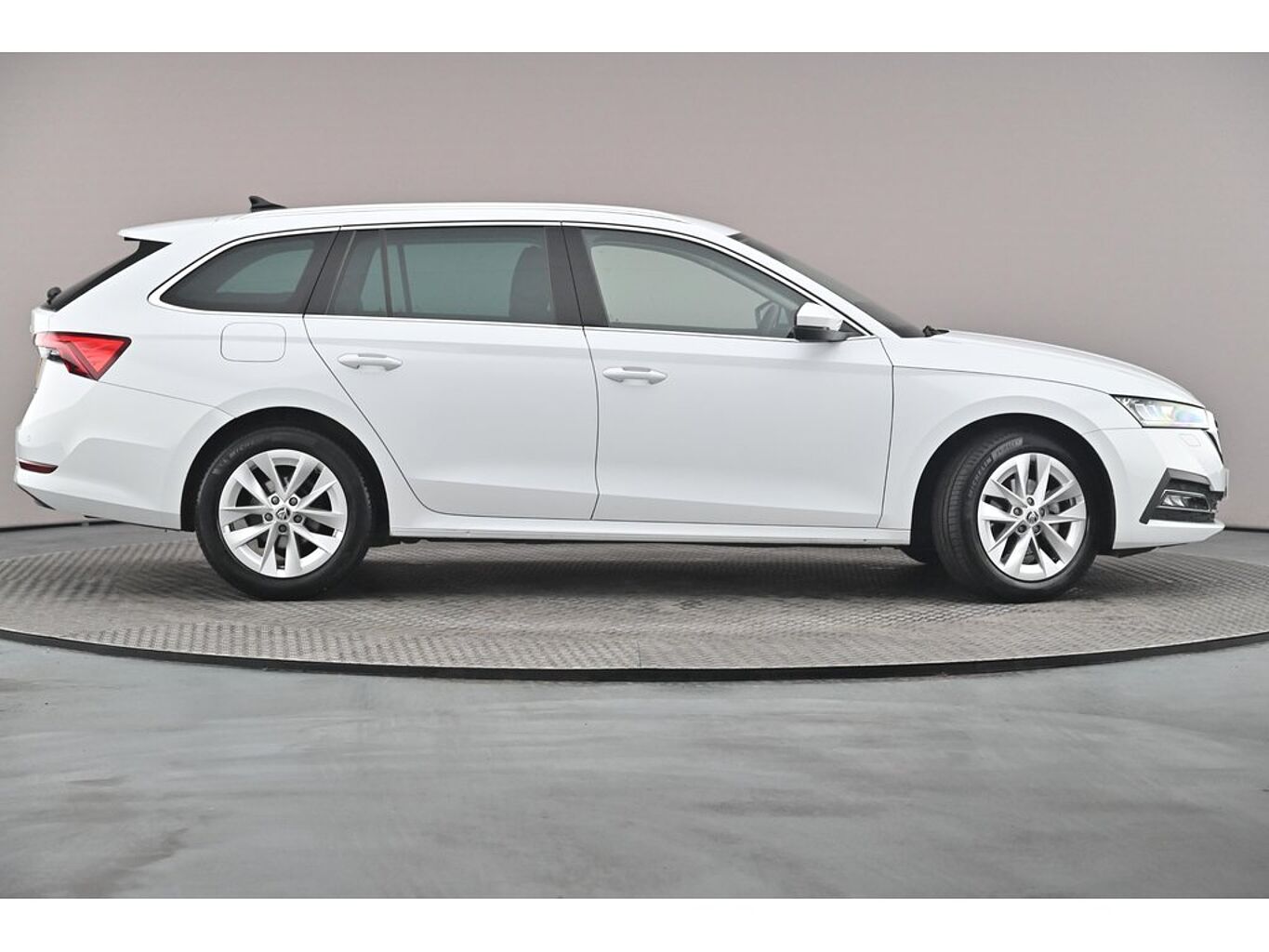 SKODA Octavia Estate SE L 1.5 TSI e-TEC 150 PS DSG