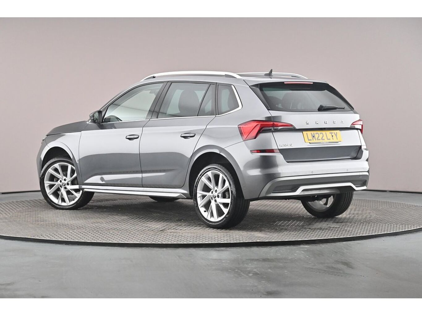 SKODA Kamiq SE L Executive 1.0 TSI 110 PS DSG
