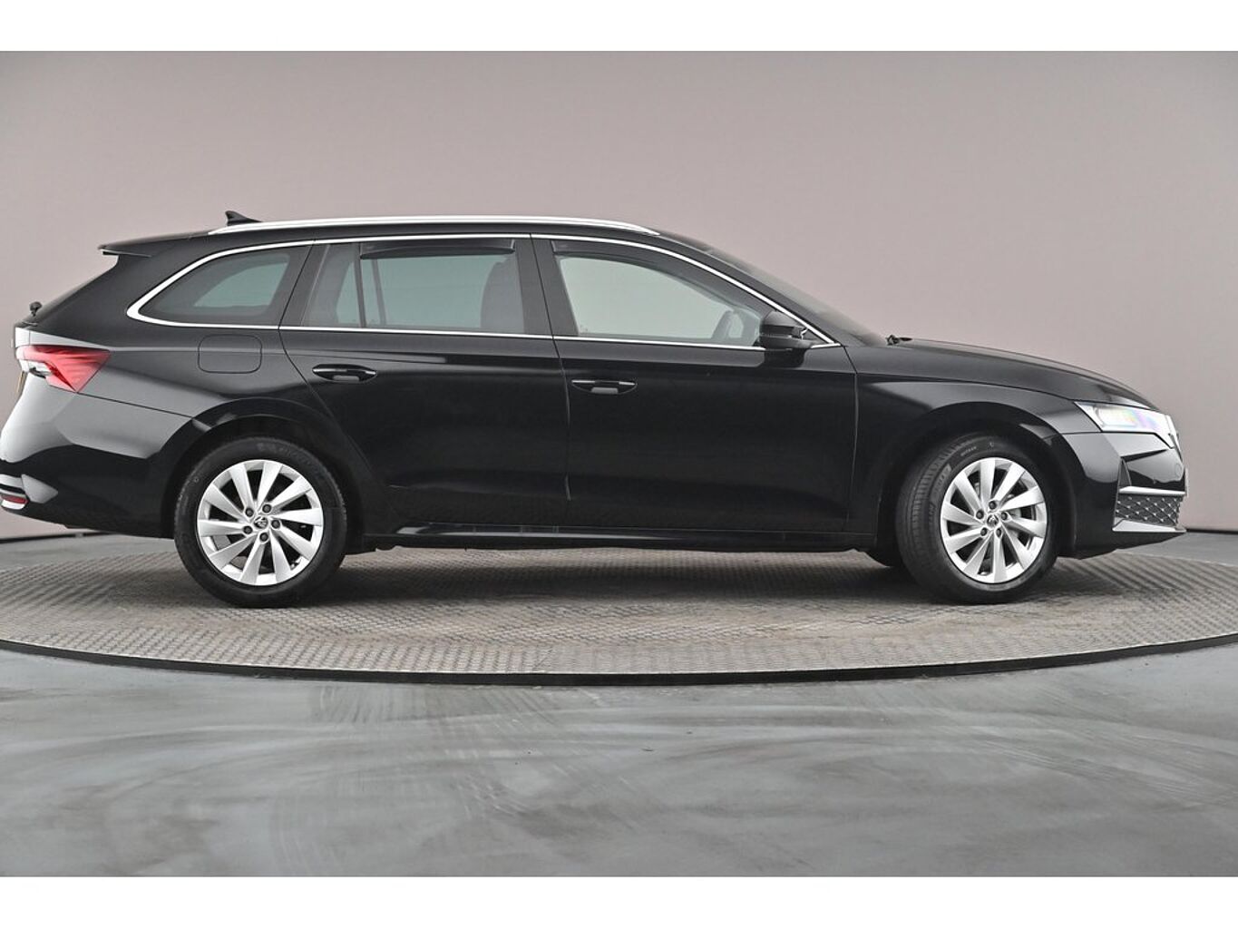 SKODA Octavia Estate SE L 1.5 TSI e-TEC 150 PS DSG