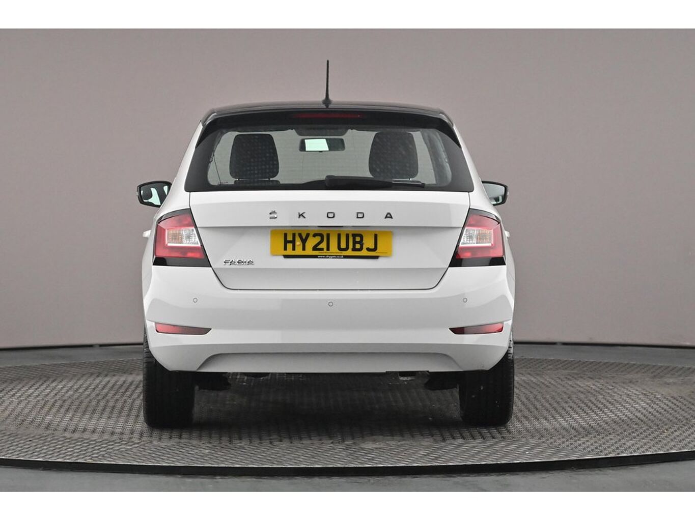 SKODA Fabia Hatch Colour Edition 1.0 TSI 95 PS DSG