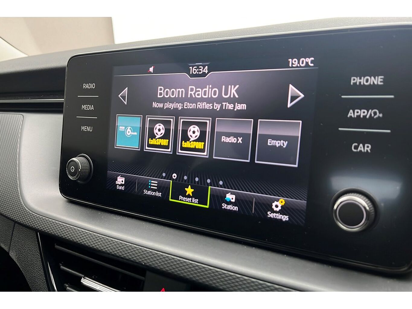 SKODA Scala SE 1.5 TSI 150 PS DSG