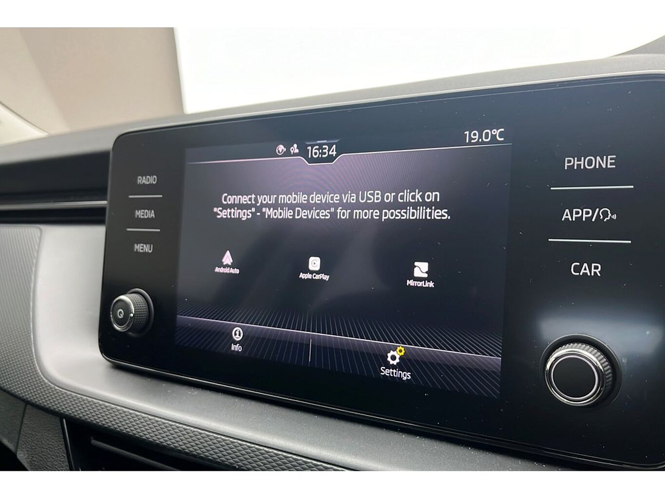 SKODA Scala SE 1.5 TSI 150 PS DSG